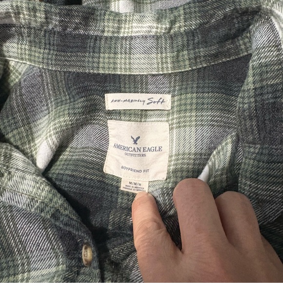 American Eagle Outfitters Green Plaid Shirt M - Picture 3 of 8
